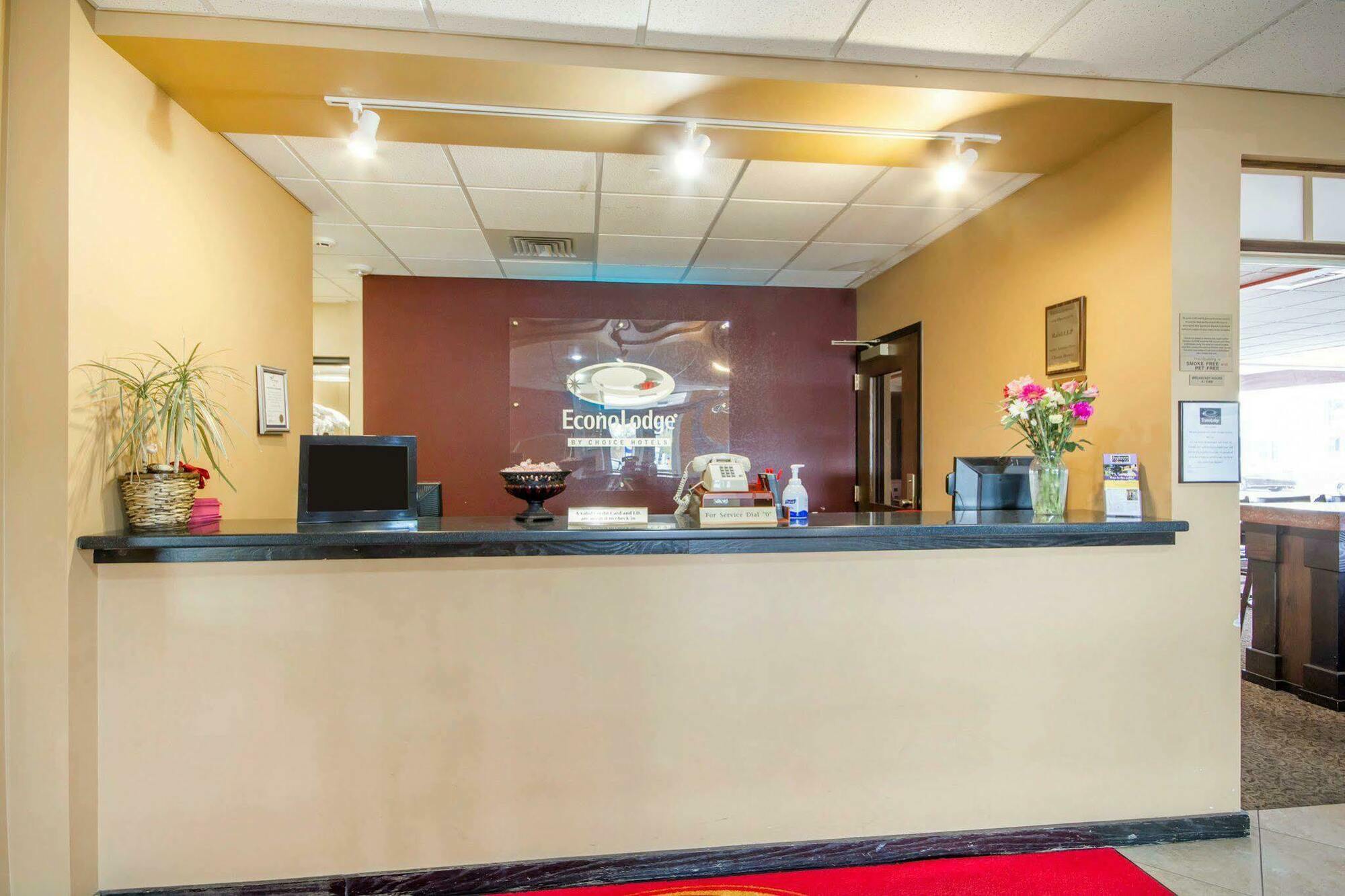 Hotel Wingate By Wyndham Sheboygan Exterior foto