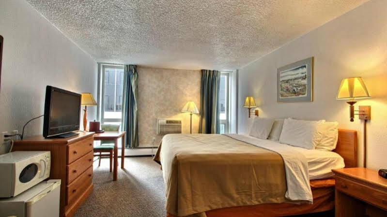 Hotel Wingate By Wyndham Sheboygan Exterior foto